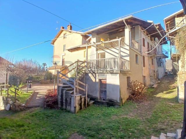 Casa in vendita a Valdilana, Piemonte