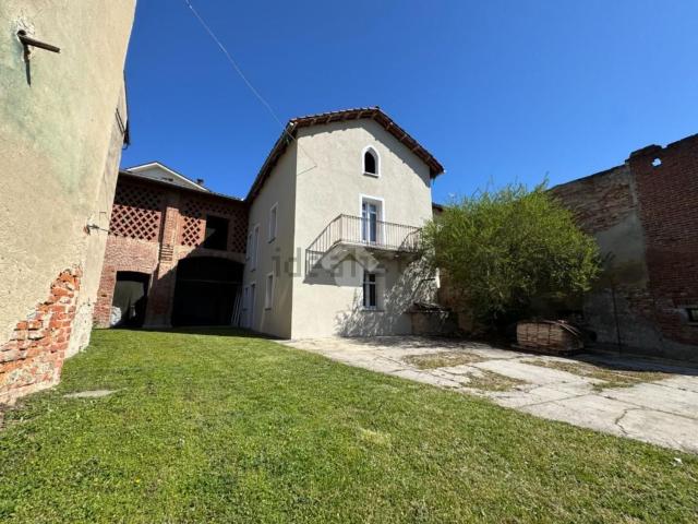 Casa in vendita a Piemonte, Asti