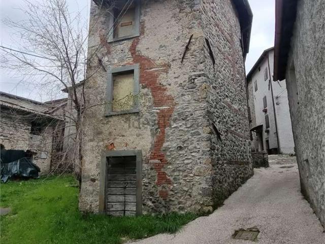 Casa in vendita a Unione Comuni Garfagnana, Vagli Sotto