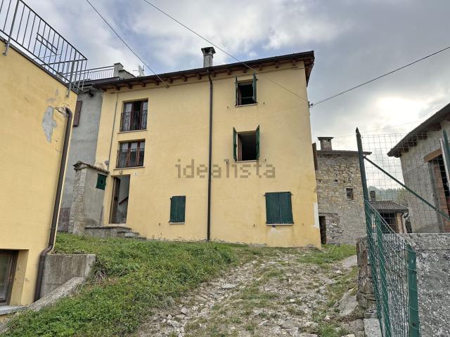 Casa in vendita a Morfasso, Reggio Emilia