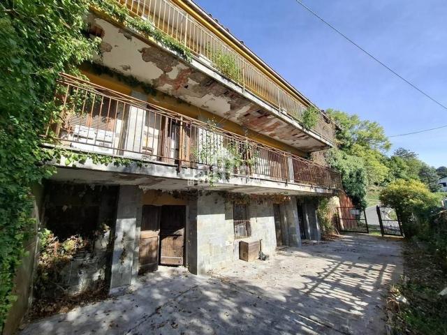 Casa in vendita a Crosio, Chiesanuova