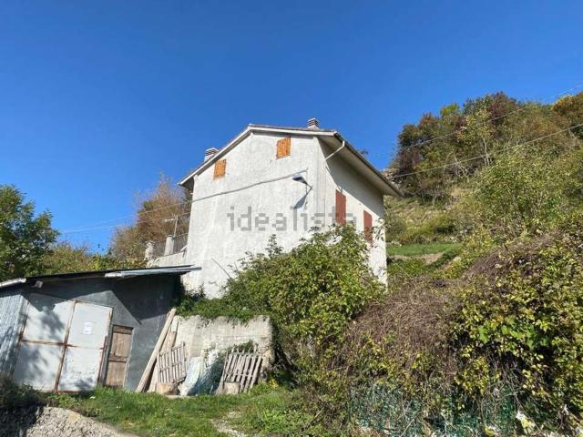 Casa in vendita a Friciallo, Torriglia