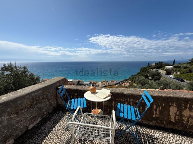 Casa in vendita a Finale Ligure, Liguria