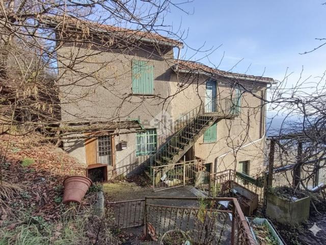 Casa in vendita a Savignone, Liguria