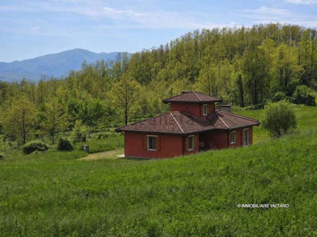 Casa in vendita a Borgo Val Di Taro, Reggio Emilia