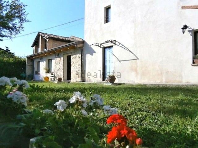 Casa in vendita a Urzano, Neviano degli Arduini