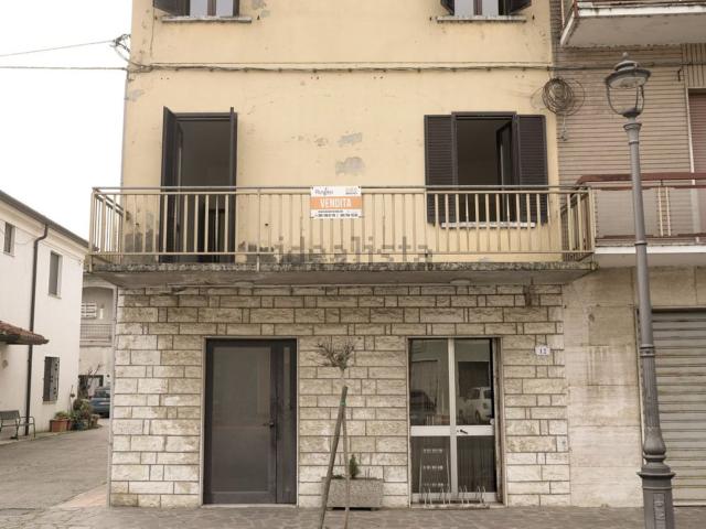 Casa in vendita a Moglia, Lombardia