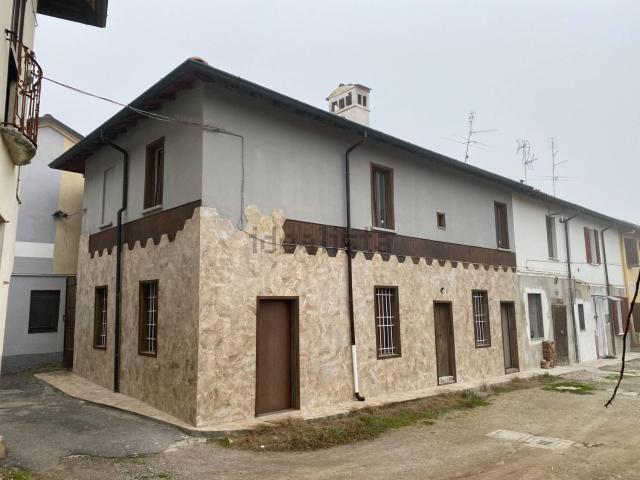 Casa in vendita a La Giretta, Bascapè