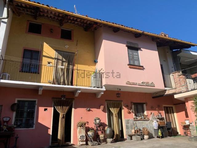 Casa in vendita a Piemonte, Vercelli