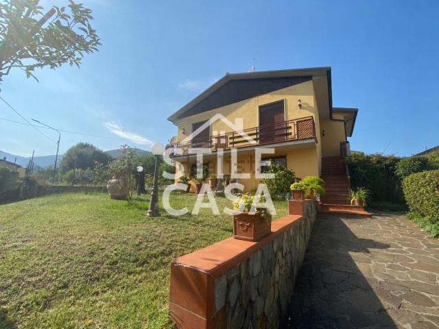 Casa in vendita a Buti, Toscana