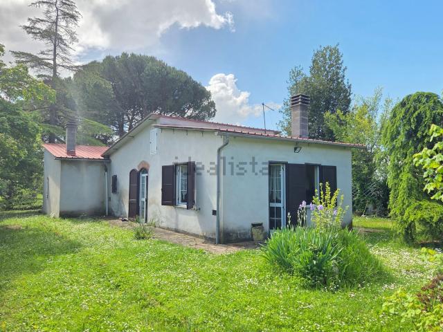 Casa in vendita a Palazzo Del Pero, Toscana