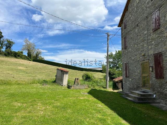 Casa in vendita a Bosco, Tizzano Val Parma