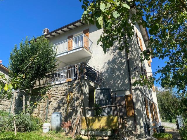 Casa in vendita a Neviano Degli Arduini, Reggio Emilia