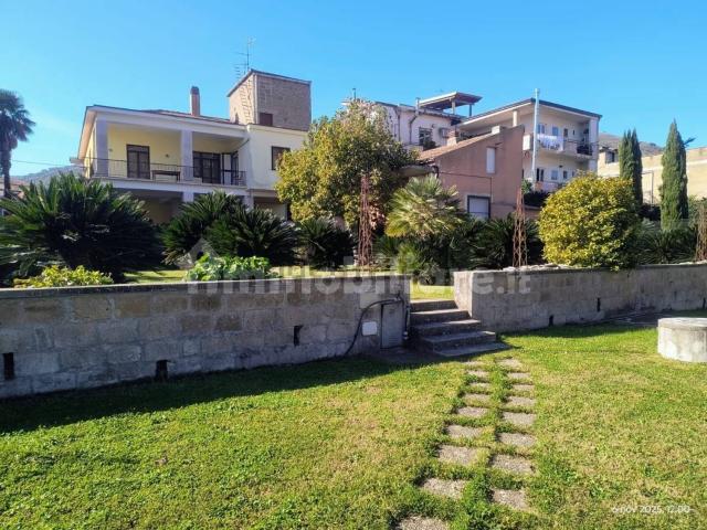 Casa in vendita a Moiano, Campania
