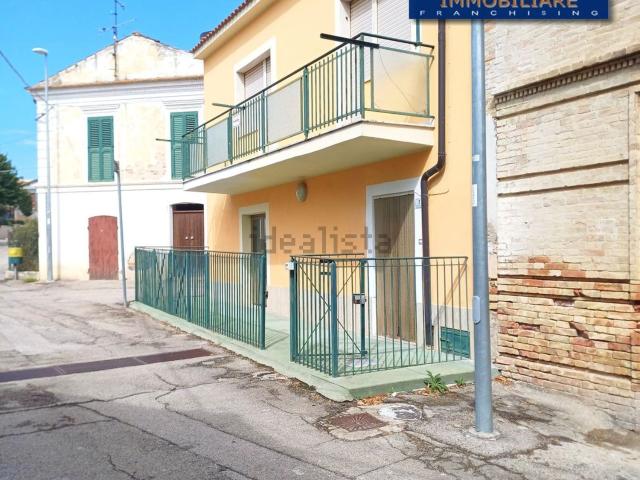 Casa in vendita a Villa Cipressi, Città Sant'angelo