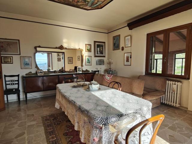 Casa in vendita a Unione di comuni Montana Lunigiana, Fivizzano