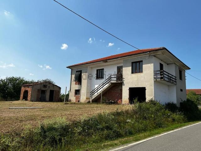 Casa in vendita a Piemonte, Alessandria