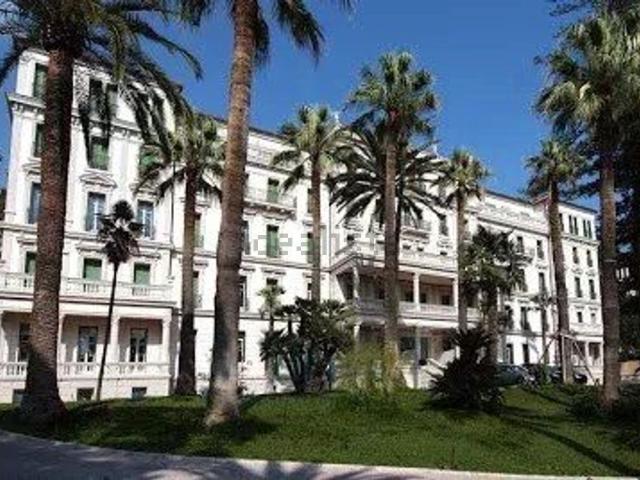 Casa in vendita a Ospedaletti, Provincia di Imperia