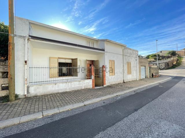 Casa in vendita a Silanus, Sardigna/Sardegna