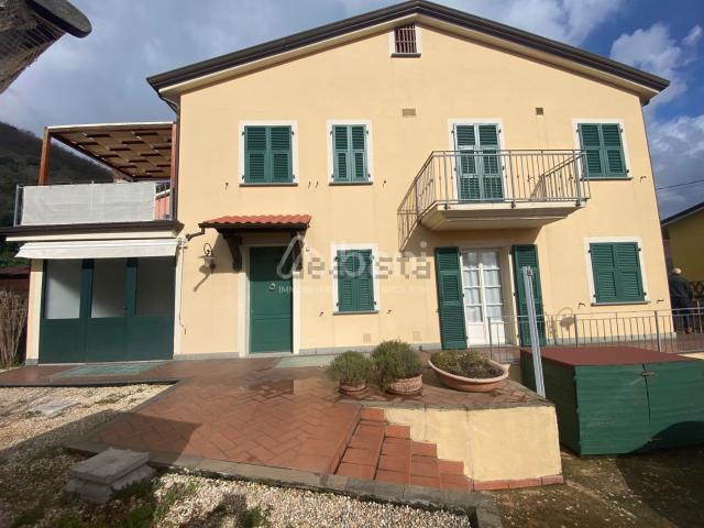 Casa in vendita a Cafaggio, Ameglia