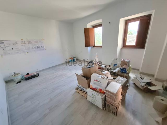 Casa in vendita a Rocca Di Mezzo, Abruzzo