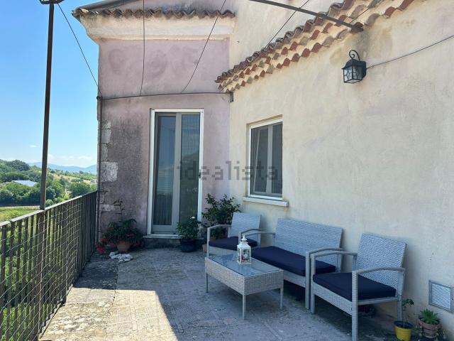 Casa in vendita a Colli A Volturno, Molise