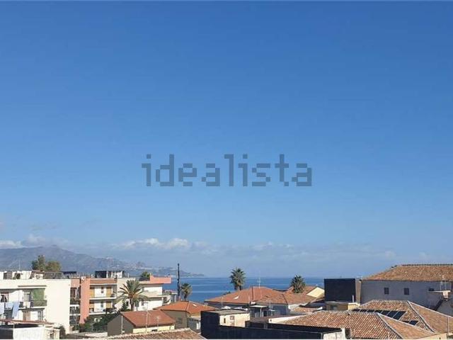 Casa in vendita a Riposto, Sicilia