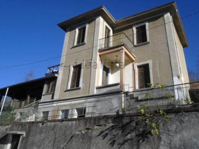 Casa in vendita a Bergoro, Fagnano Olona
