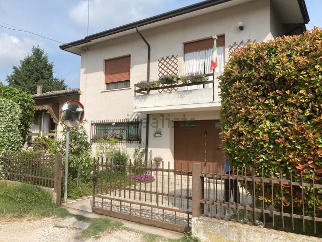 Casa in vendita a Ceneselli, Veneto