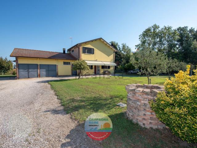 Casa in vendita a Mesola, Ferrara