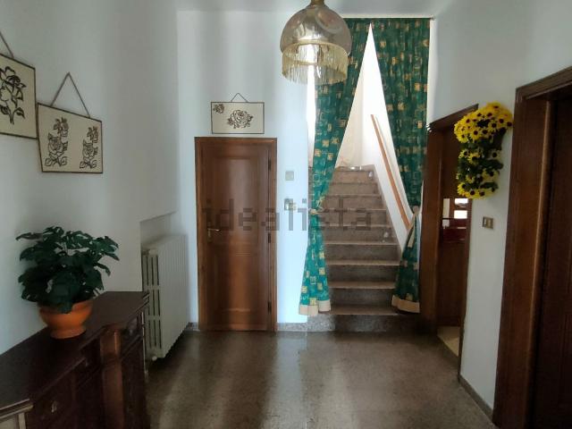 Casa in vendita a Cantagallo, Toscana