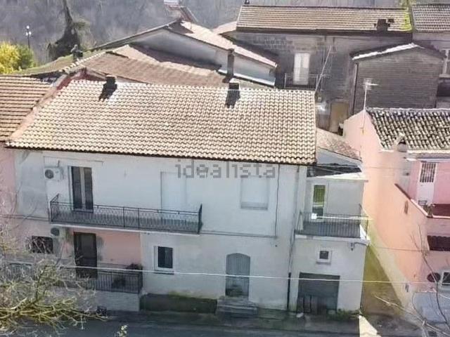 Casa in vendita a San Martino Valle, Campania