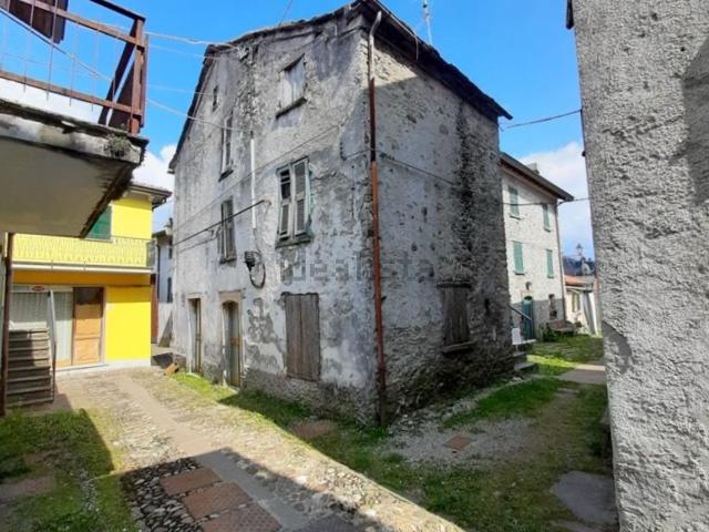 Casa in vendita a Tornolo, Reggio Emilia