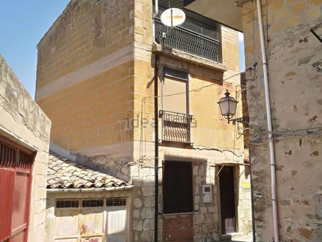 Casa in vendita a Bompietro, Sicilia