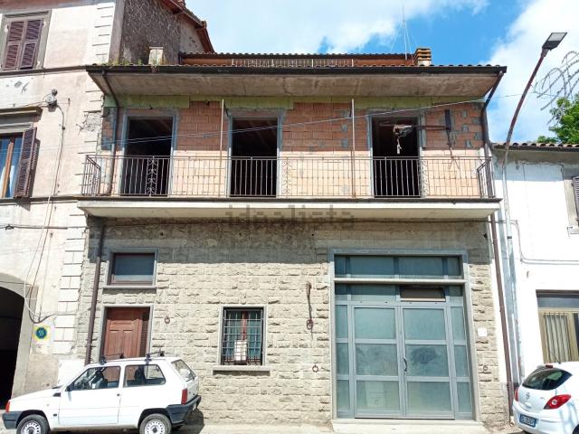 Casa in vendita a Montefiascone, Lazio