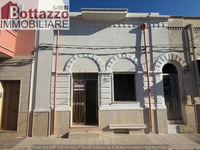 Casa in vendita a Lizzano, Taranto