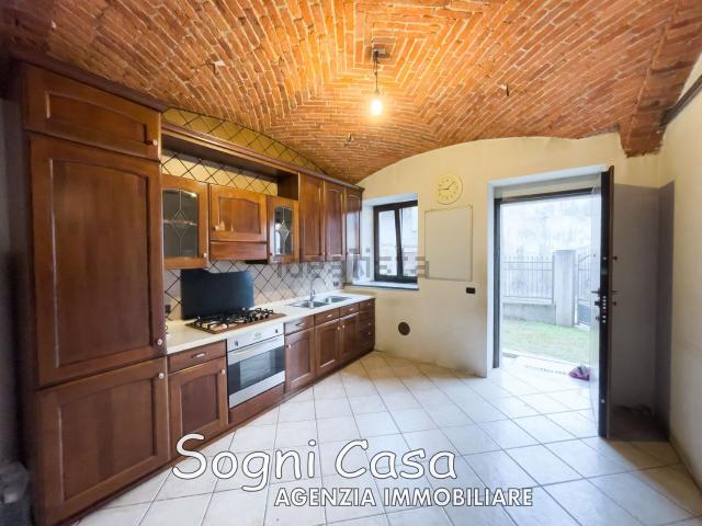 Casa in vendita a Piemonte, Novara