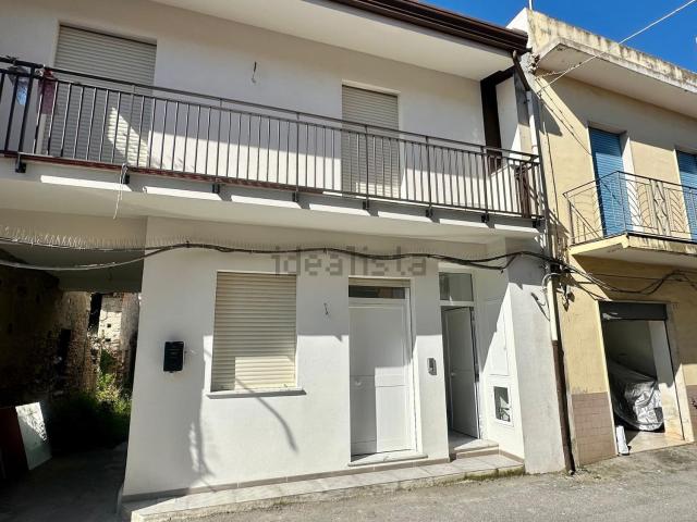 Casa in vendita a Acquacalda, Barcellona Pozzo Di Gotto