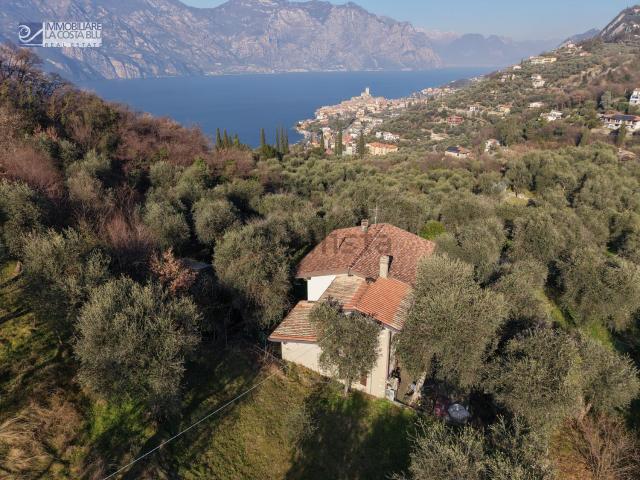 Casa in vendita a Malcesine, Veneto