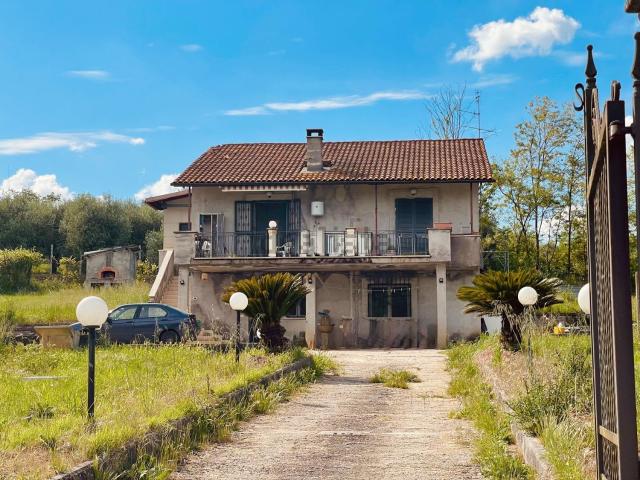 Casa in vendita a Roma Capitale, Lazio