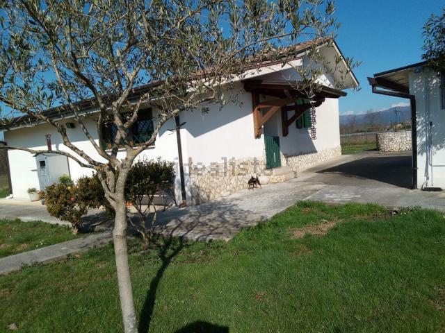 Casa in vendita a Arce, Lazio