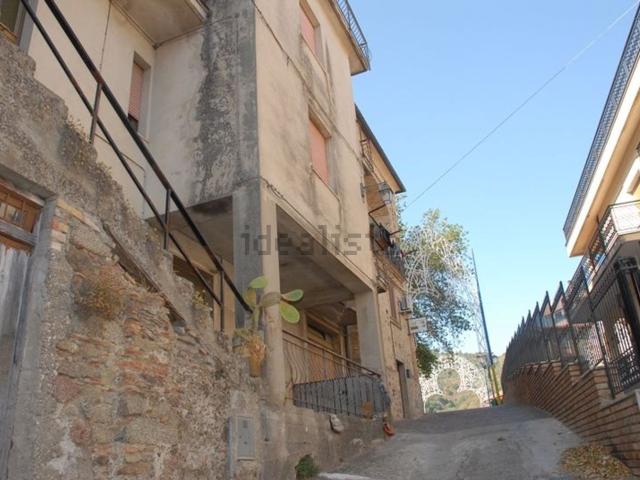 Casa in vendita a Calabria, Catanzaro