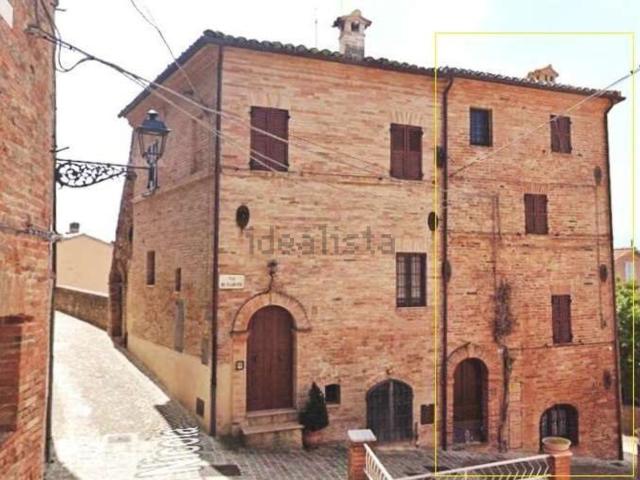 Casa in vendita a Sant'Angelo in Pontano, Macerata