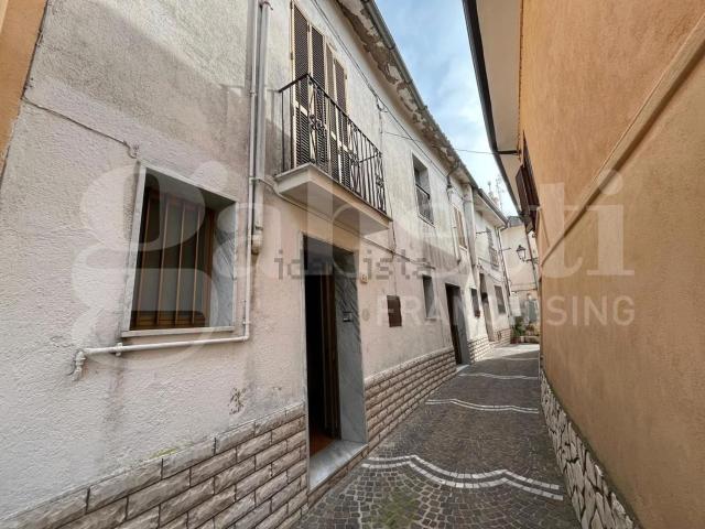 Casa in vendita a Castello Del Matese, Campania