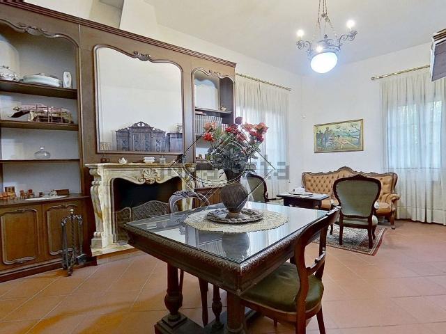 Casa in vendita a San Donnino, Campi Bisenzio