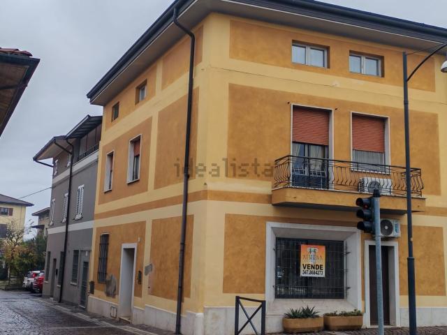 Casa in vendita a Zona Sud, Brescia