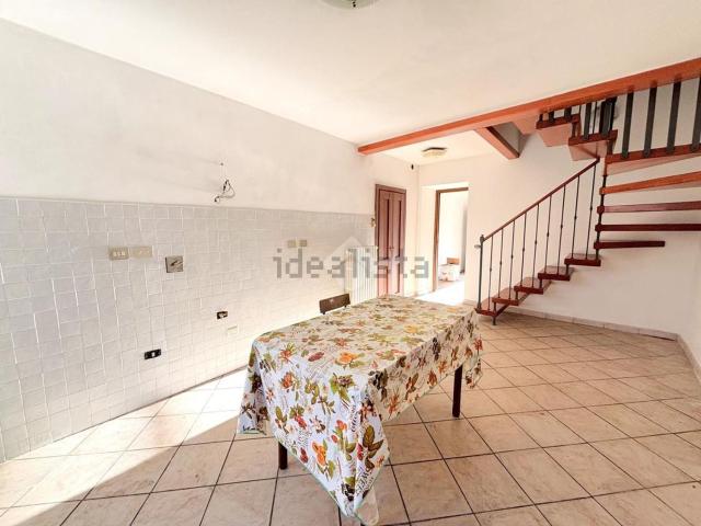Casa in vendita a Montemurlo, Toscana