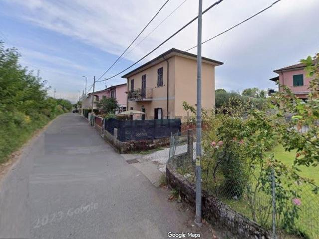Casa in vendita a Battilana, Carrara
