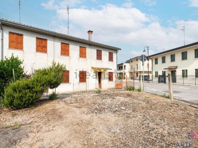 Casa in vendita a San Stino di Livenza, Veneto