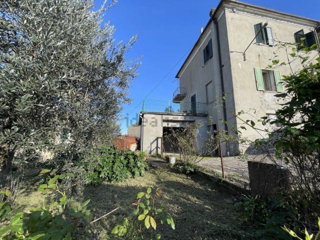 Casa in vendita a Allerona, Umbria